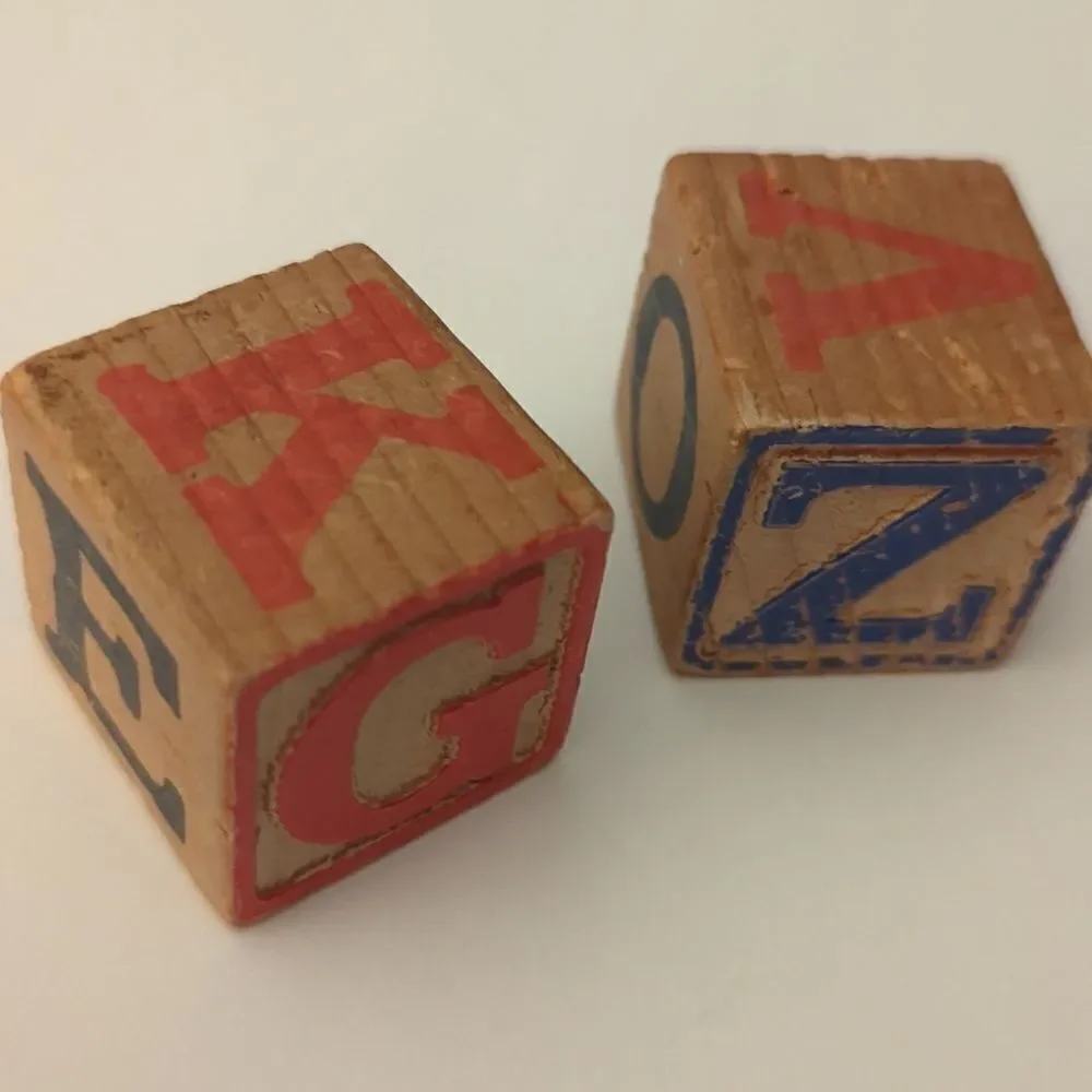 ‎Vintage lot of wooden blocks